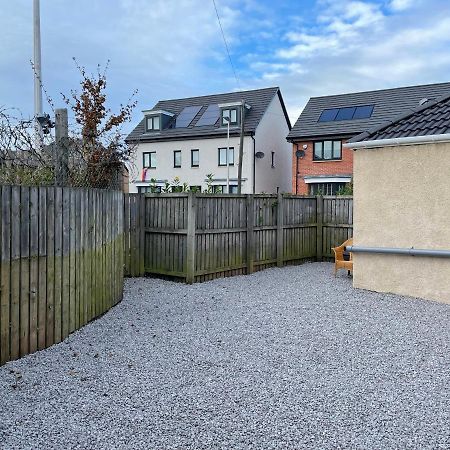 Glasgow Airport Apartments Paisley Exterior photo
